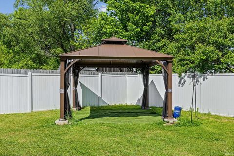 Tiny photo for 136 Abbey Lane, Crawfordsville, IN 47933 (MLS # 202618437)