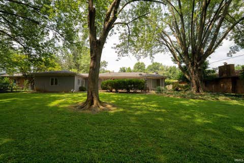 Tiny photo for 200 Royal Avenue, Evansville, IN 47715 (MLS # 202630837)