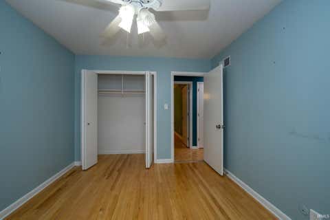 Tiny photo for 200 Royal Avenue, Evansville, IN 47715 (MLS # 202630837)