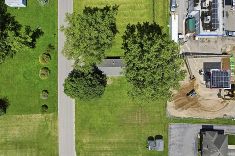 Tiny photo for 1608 N Cherry Street, Hartford City, IN 47348 (MLS # 202635530)