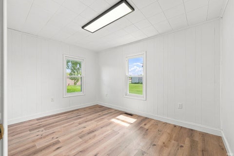 Tiny photo for 1608 N Cherry Street, Hartford City, IN 47348 (MLS # 202635530)