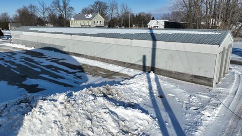 Tiny photo for 121 S Railroad St, Medaryville, IN 47957 (MLS # 202603248)