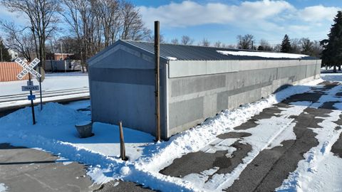 Tiny photo for 121 S Railroad St, Medaryville, IN 47957 (MLS # 202603248)