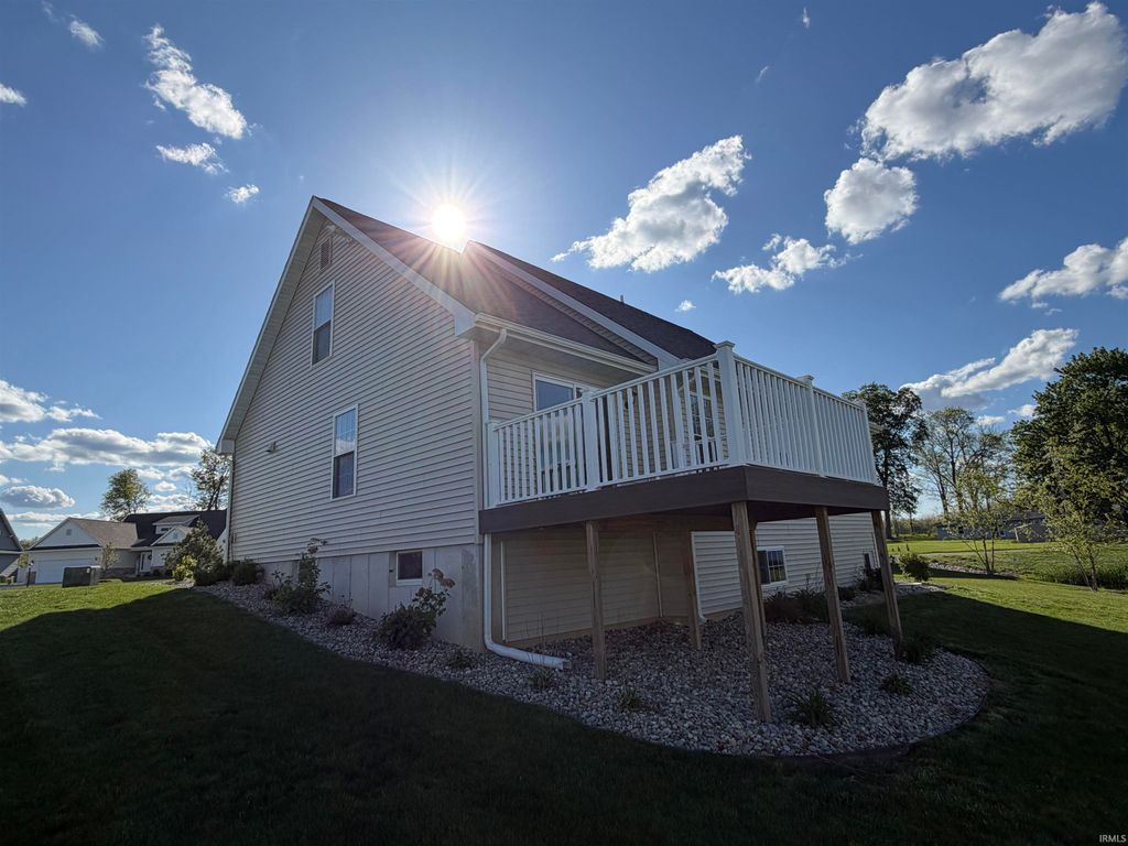 Photo of 1125 Chestnut Circle, Plymouth, IN 46563 (MLS # 202616688)