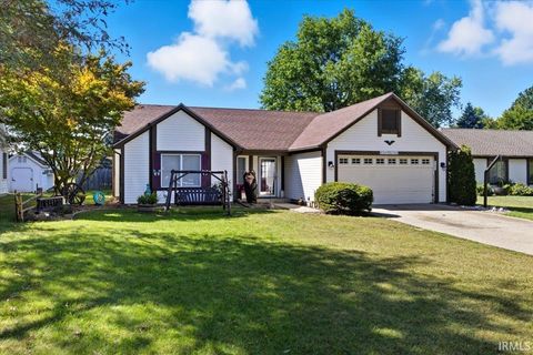 Tiny photo for 3267 Hendrickson Lane, Lafayette, IN 47909 (MLS # 202542084)