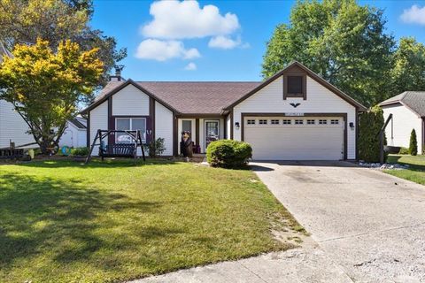 Photo of 3267 Hendrickson Lane, Lafayette, IN 47909 (MLS # 202542084)