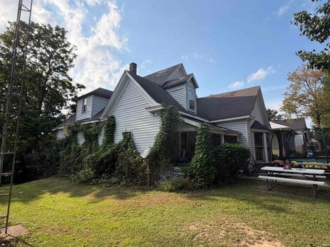 Tiny photo for 2127 H Street, Bedford, IN 47421 (MLS # 202638821)