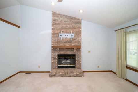 Tiny photo for 827 Sussex Court, Lafayette, IN 47909 (MLS # 202639241)