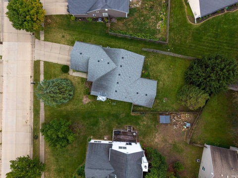 Tiny photo for 827 Sussex Court, Lafayette, IN 47909 (MLS # 202639241)