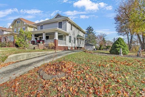 Tiny photo for 220 S McCann Street, Kokomo, IN 46901 (MLS # 202619251)