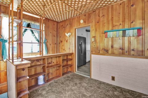 Tiny photo for 220 S McCann Street, Kokomo, IN 46901 (MLS # 202619251)