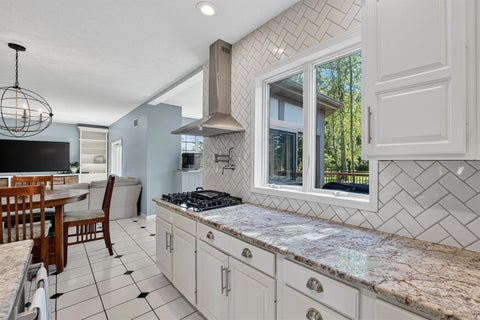 Tiny photo for 51530 Clubhouse Drive, South Bend, IN 46628 (MLS # 202635107)