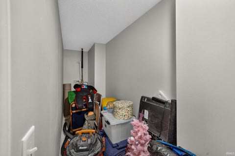 Tiny photo for 51530 Clubhouse Drive, South Bend, IN 46628 (MLS # 202635107)