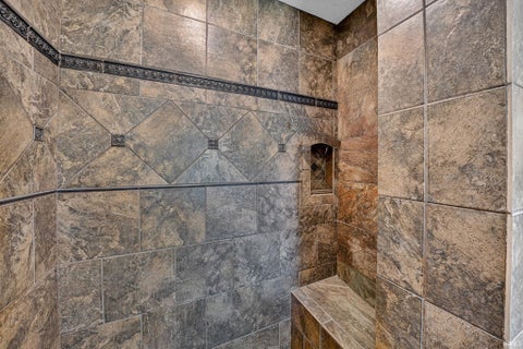 Tiny photo for 51530 Clubhouse Drive, South Bend, IN 46628 (MLS # 202635107)
