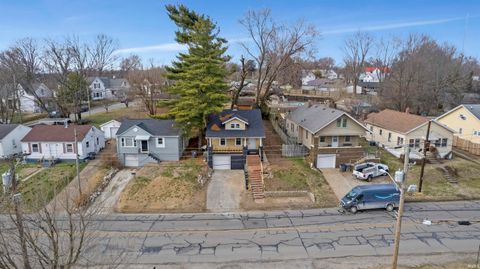 Tiny photo for 3209 Mount Vernon Avenue, Evansville, IN 47712 (MLS # 202603891)