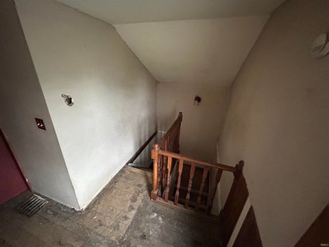 Tiny photo for 2441 S Old State Road 3 Road, Laotto, IN 46763 (MLS # 202643637)