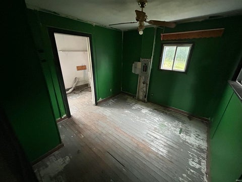 Tiny photo for 2441 S Old State Road 3 Road, Laotto, IN 46763 (MLS # 202643637)
