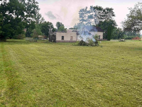 Tiny photo for 2441 S Old State Road 3 Road, Laotto, IN 46763 (MLS # 202643637)