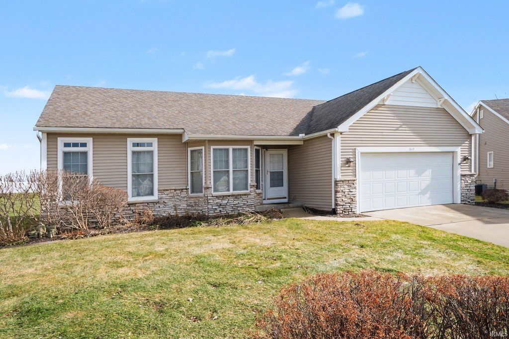 Photo of 6114 Rockefellar Court, Granger, IN 46530 (MLS # 202605228)