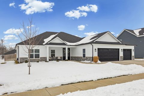 Tiny photo for 4660 Fieldstone Drive, Lafayette, IN 47909 (MLS # 202603800)