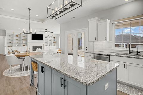 Tiny photo for 4660 Fieldstone Drive, Lafayette, IN 47909 (MLS # 202603800)