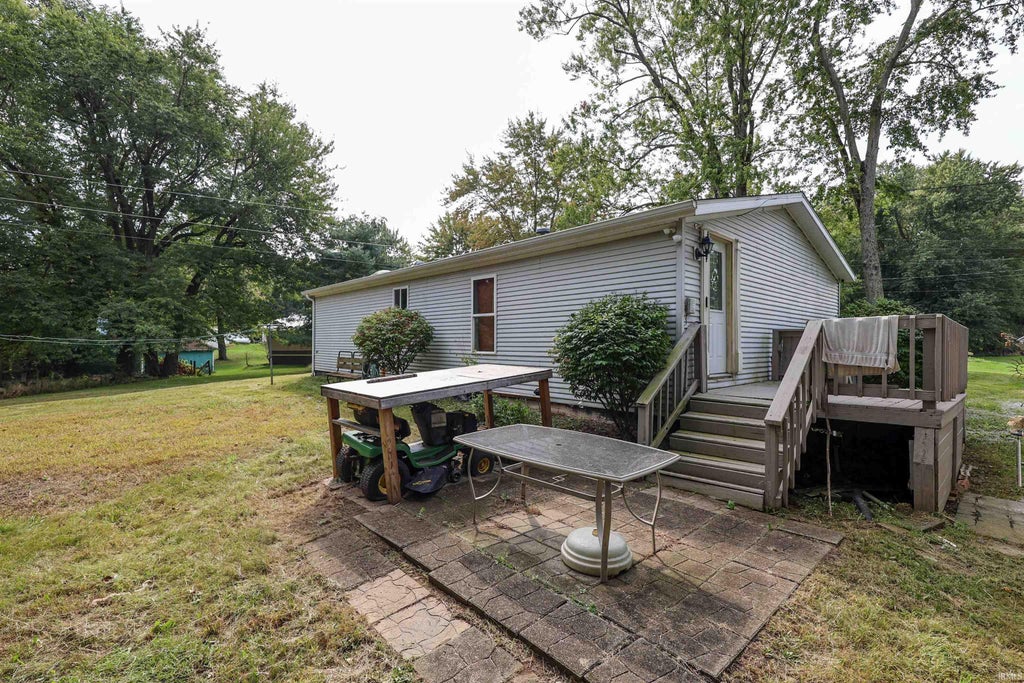 Photo of 500 N Creek Bank Road, Angola, IN 46703 (MLS # 202640796)