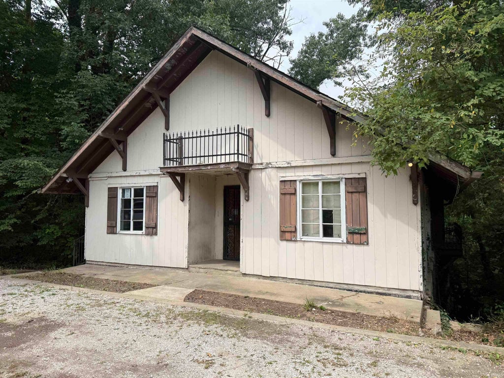 Photo of 11985 State Highway 243 Road, Cloverdale, IN 46120 (MLS # 202634331)