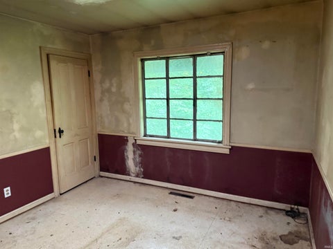 Tiny photo for 11985 State Highway 243 Road, Cloverdale, IN 46120 (MLS # 202634331)