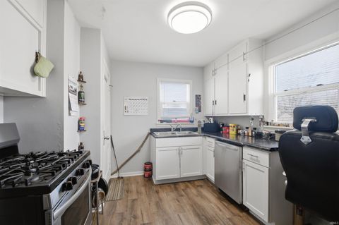 Tiny photo for 615 E McClurg Street, Frankfort, IN 46041 (MLS # 202609347)