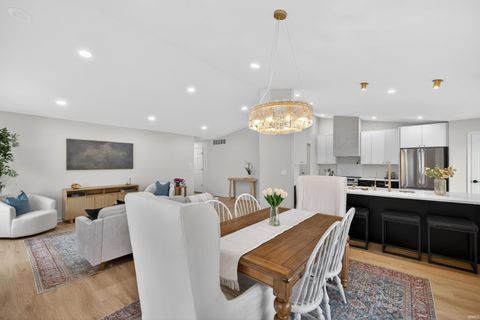 Tiny photo for 1209 S Hearthstone Court, Bloomington, IN 47401 (MLS # 202612311)