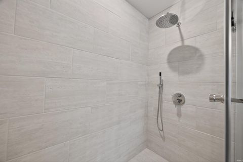 Tiny photo for 1209 S Hearthstone Court, Bloomington, IN 47401 (MLS # 202612311)