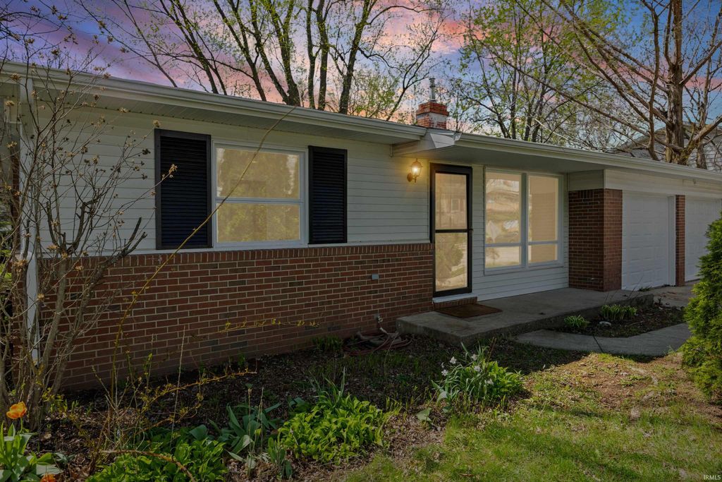 Photo of 149 E Navajo Street, West Lafayette, IN 47906 (MLS # 202611908)