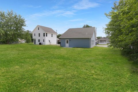 Tiny photo for 608 E Emerson Street, Princeton, IN 47670 (MLS # 202611274)