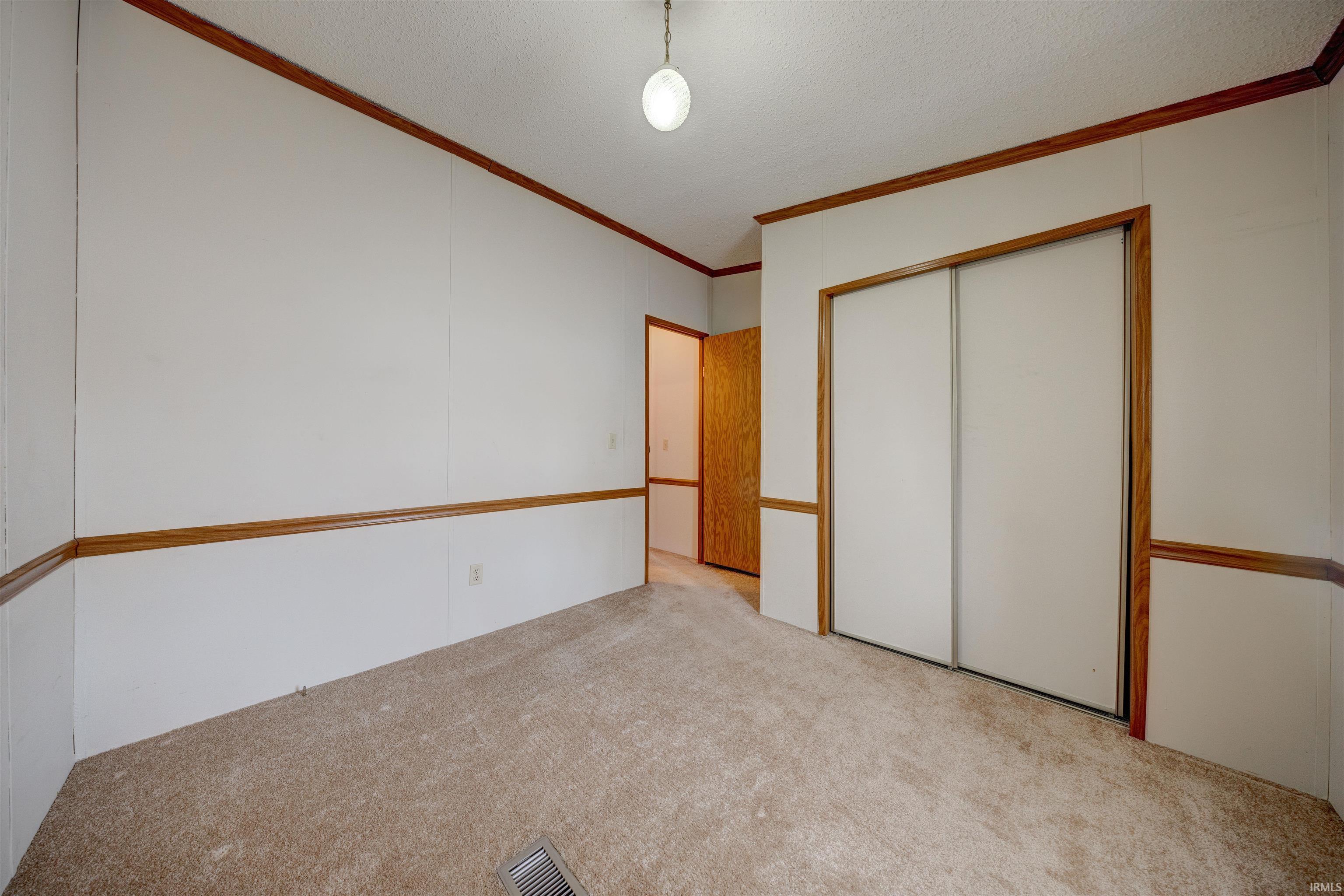 11299 W Sr-68, Elberfeld, IN 47613 | MLS 202603461 | Listing ...