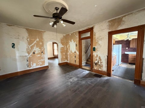 Tiny photo for 403 S walnut Street, Burket, IN 46508 (MLS # 202638694)