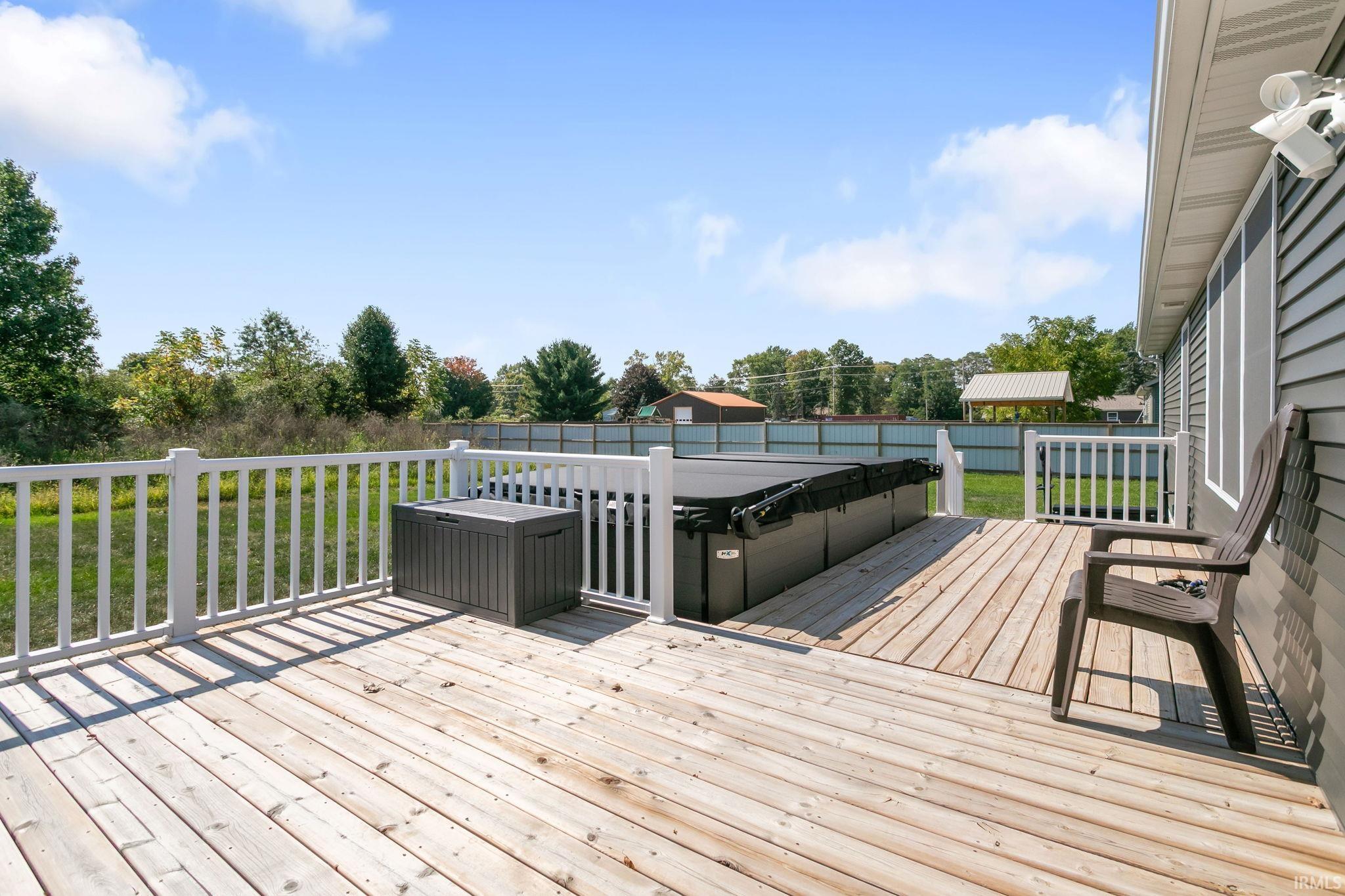 Mishawaka, Indiana 46545, United States, 4 Bedrooms Bedrooms, ,3 BathroomsBathrooms,Residential,Contingent,214843