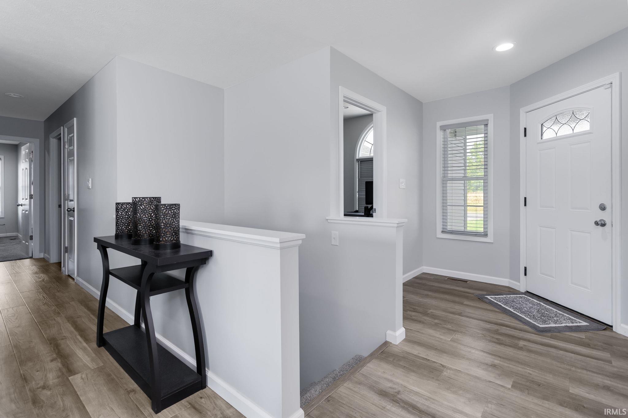 Mishawaka, Indiana 46545, United States, 4 Bedrooms Bedrooms, ,3 BathroomsBathrooms,Residential,Contingent,214843