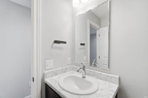 Tiny photo for 17192 Delancey Court, Huntertown, IN 46748 (MLS # 202641906)