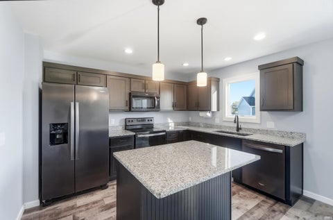 Tiny photo for 17192 Delancey Court, Huntertown, IN 46748 (MLS # 202641906)