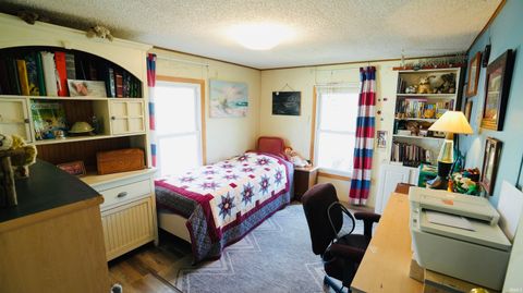 Tiny photo for 511 W Vine Street, North Judson, IN 46366 (MLS # 202612492)