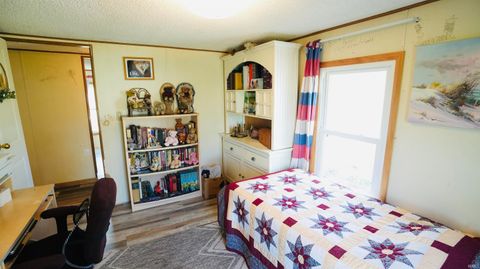 Tiny photo for 511 W Vine Street, North Judson, IN 46366 (MLS # 202612492)