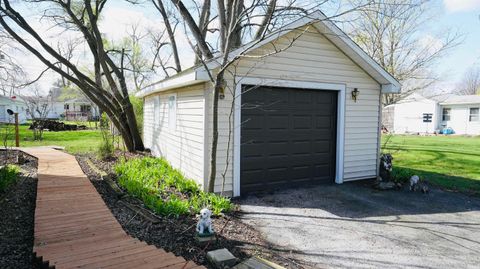 Tiny photo for 511 W Vine Street, North Judson, IN 46366 (MLS # 202612492)