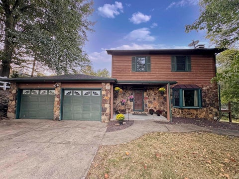Tiny photo for 5850 Temper Trail Court, Evansville, IN 47720 (MLS # 202641891)