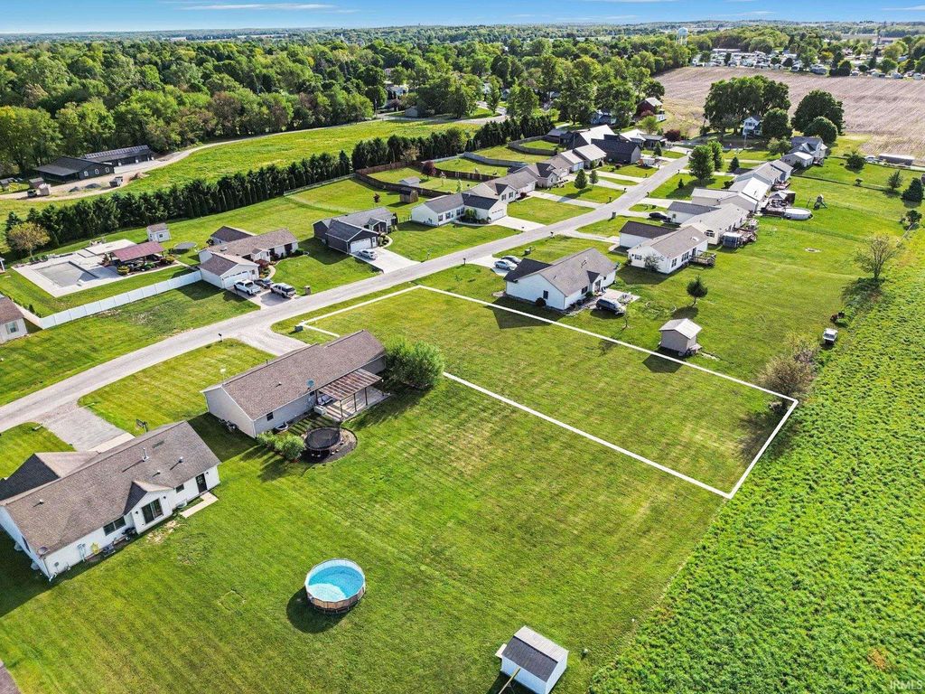 Photo of W 060 S, Lagrange, IN 46761 (MLS # 202619660)