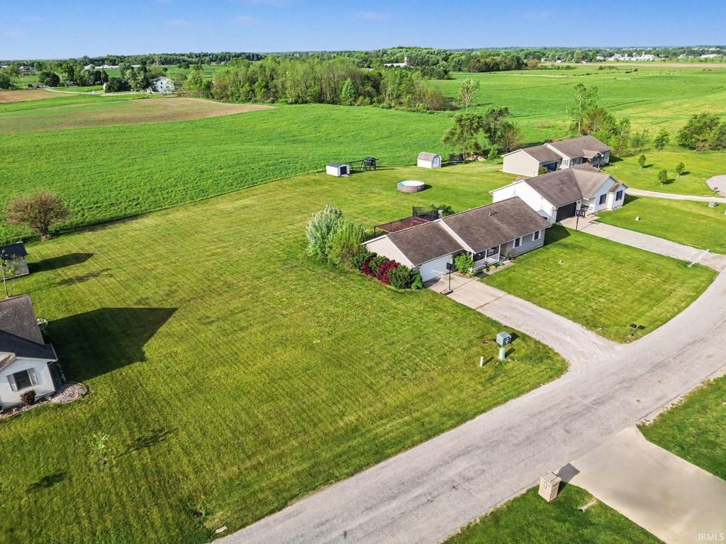 Photo of W 060 S, Lagrange, IN 46761 (MLS # 202619660)