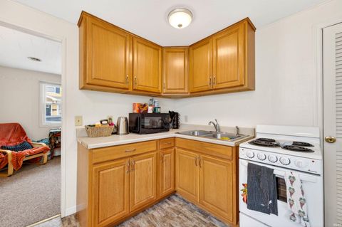 Tiny photo for 219 N Prow Avenue, Bloomington, IN 47408 (MLS # 202613564)