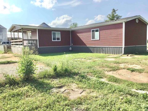Tiny photo for 279 E 750 S, Star City, IN 46985 (MLS # 202532032)