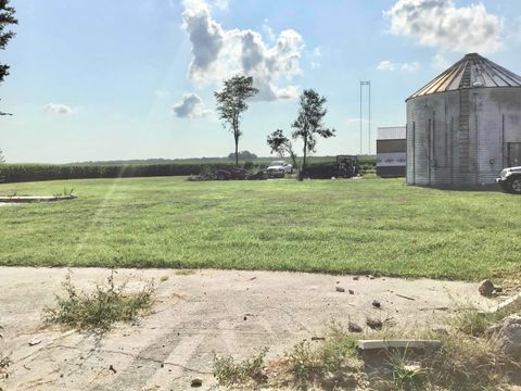 Tiny photo for 279 E 750 S, Star City, IN 46985 (MLS # 202532032)