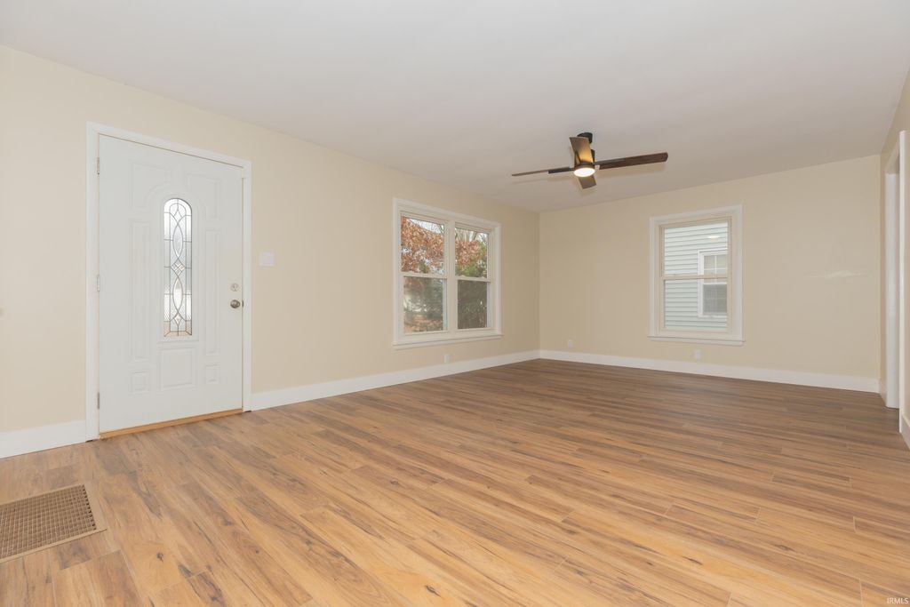 Photo of 4501 Sweetser Avenue, Evansville, IN 47714 (MLS # 202547766)