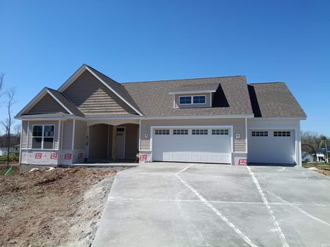 Photo of 417 W Emerson Street, Bloomington, IN 47403 (MLS # 202610512)